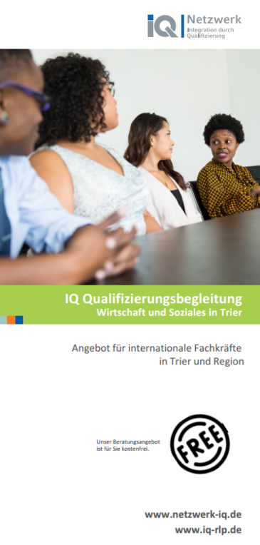 Flyer IQ Qualifizierungsbegleitung Wirtschaft und Soziales in Trier